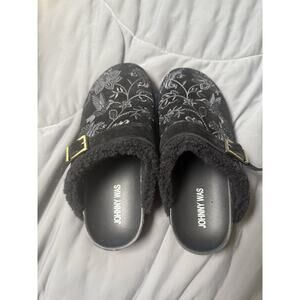 Johnny Was Bluma Embroidered Floral Hummingbird Buckle Mule Sz 8 Clog